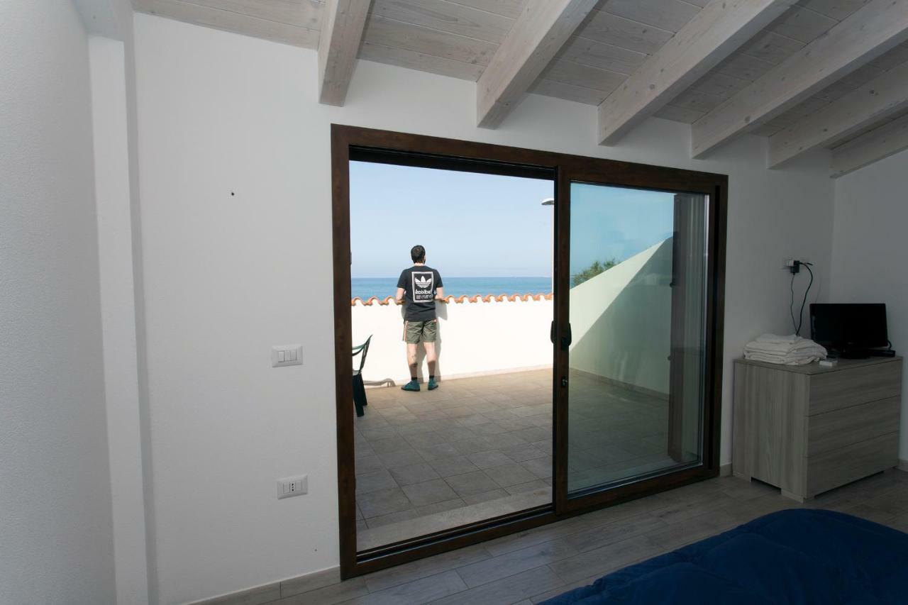 Sunshine Brand New Luxury House Villa Putzu Idu Exterior photo