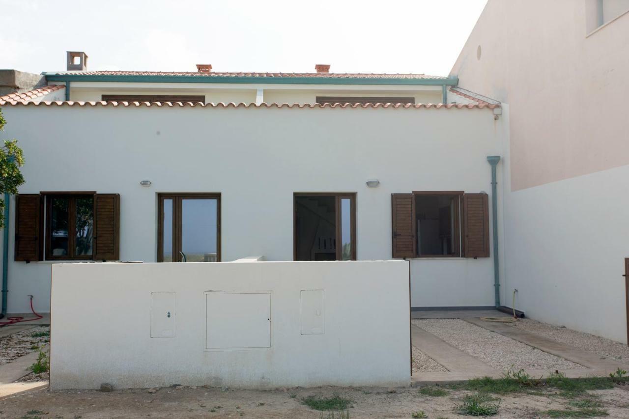 Sunshine Brand New Luxury House Villa Putzu Idu Exterior photo